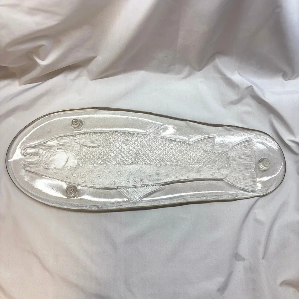 VTG Italglass Glass Fish Serving Platter Large 22.5in Good Embossed Salmon Tray